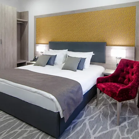 Milano 3* Odessa