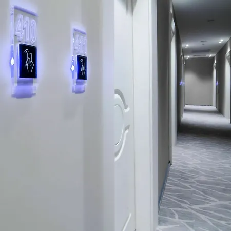 Hotel Milano 3*